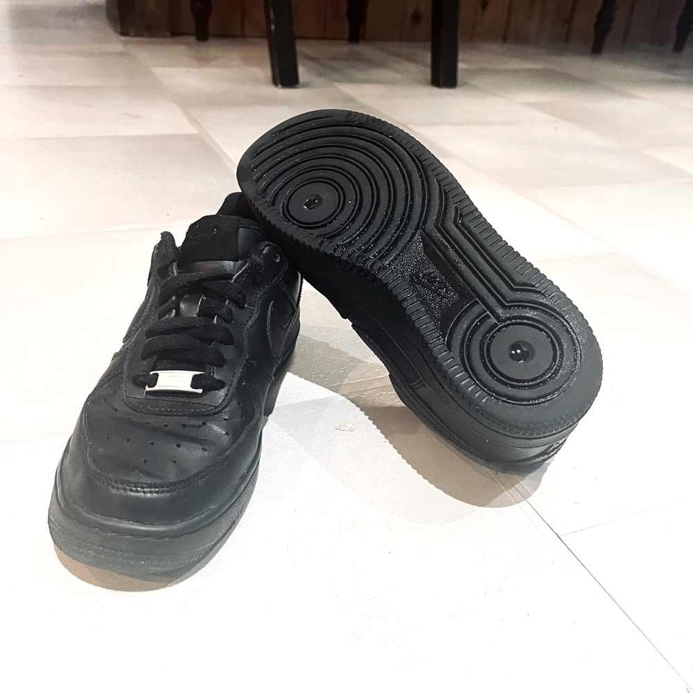 Nike Air Force 1’s - Picture 2 of 2